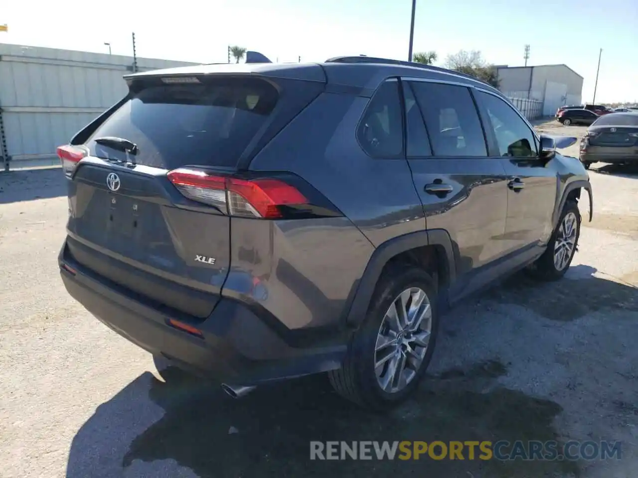 4 Photograph of a damaged car JTMC1RFV6KD019763 TOYOTA RAV4 2019