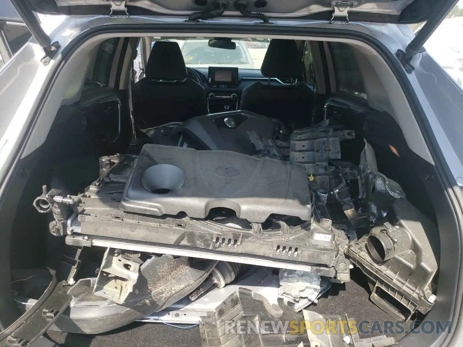 9 Фотография поврежденного автомобиля JTMC1RFV6KD033937 TOYOTA RAV4 2019