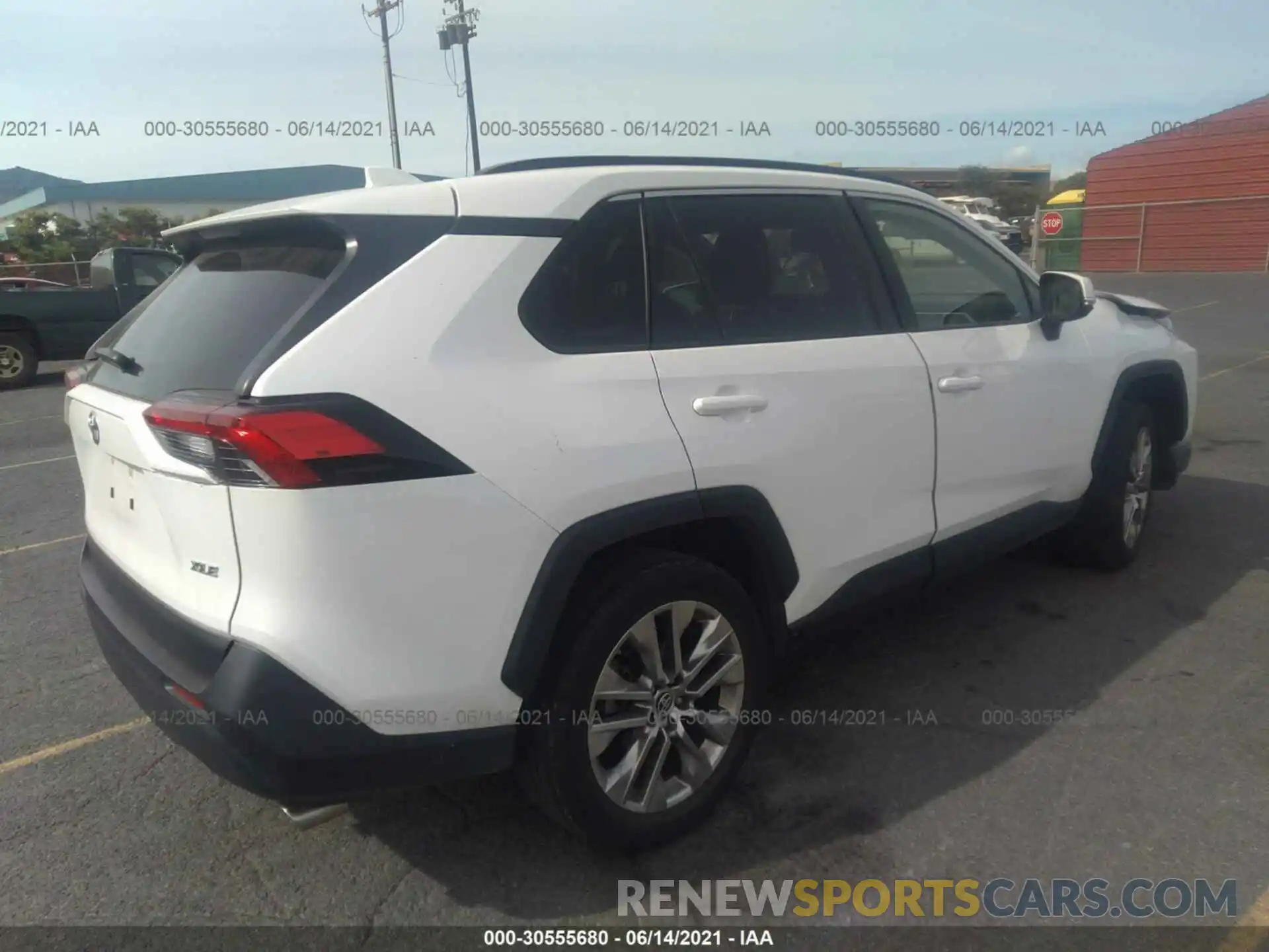 4 Photograph of a damaged car JTMC1RFV6KD039639 TOYOTA RAV4 2019