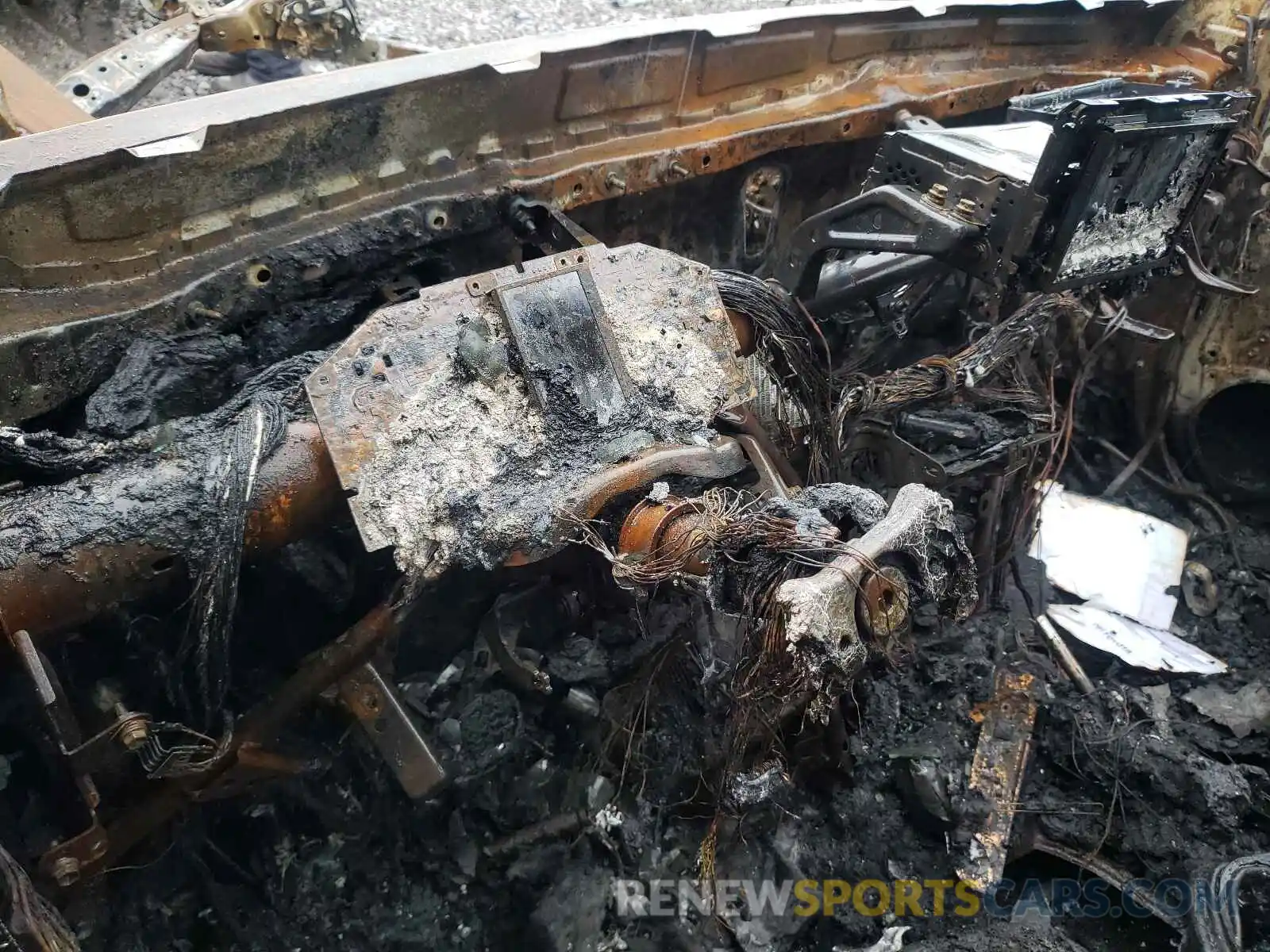 8 Photograph of a damaged car JTMC1RFV6KD504937 TOYOTA RAV4 2019