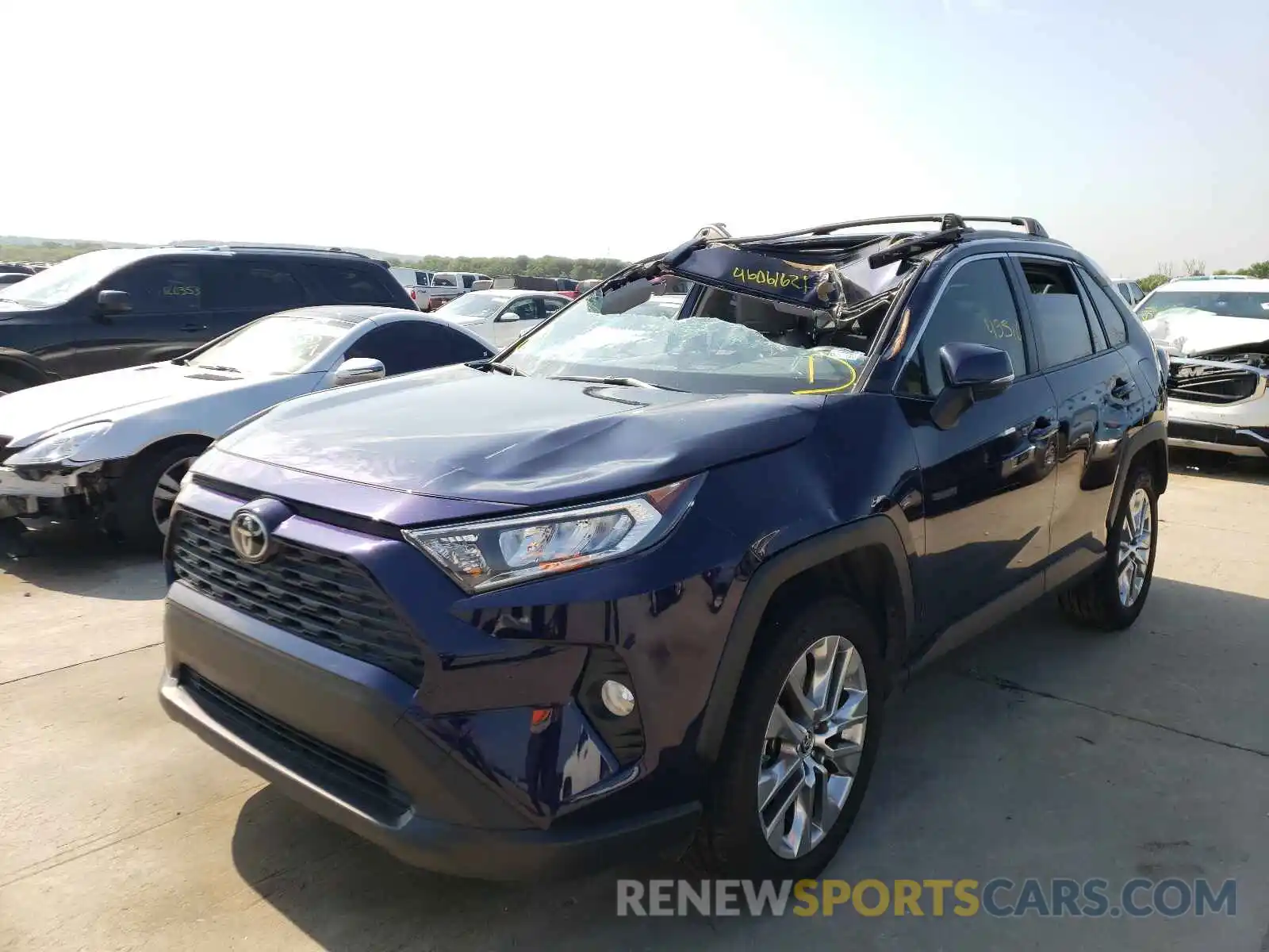 2 Photograph of a damaged car JTMC1RFV6KD509247 TOYOTA RAV4 2019