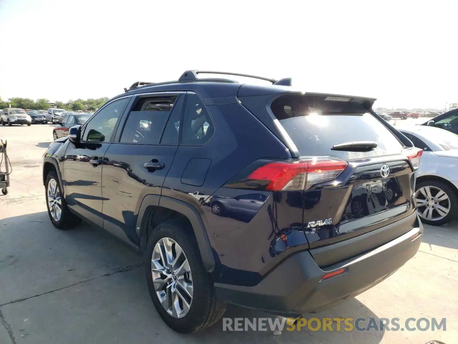 3 Фотография поврежденного автомобиля JTMC1RFV6KD509247 TOYOTA RAV4 2019