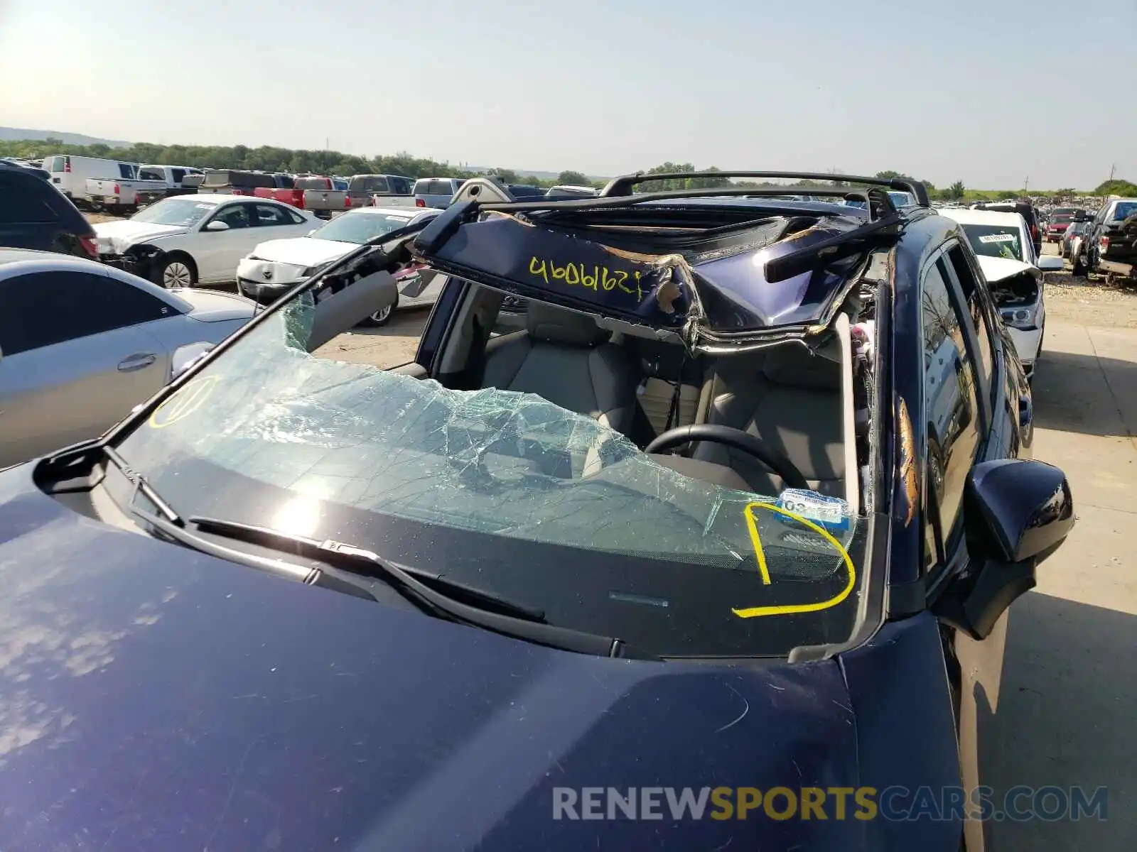 9 Photograph of a damaged car JTMC1RFV6KD509247 TOYOTA RAV4 2019