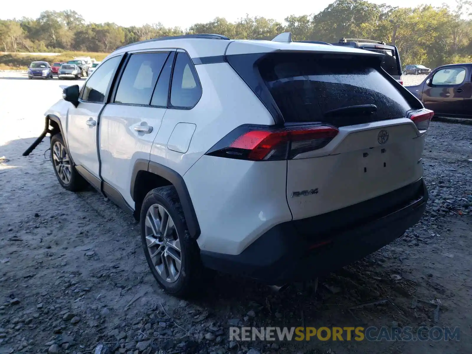 3 Photograph of a damaged car JTMC1RFV6KJ001183 TOYOTA RAV4 2019