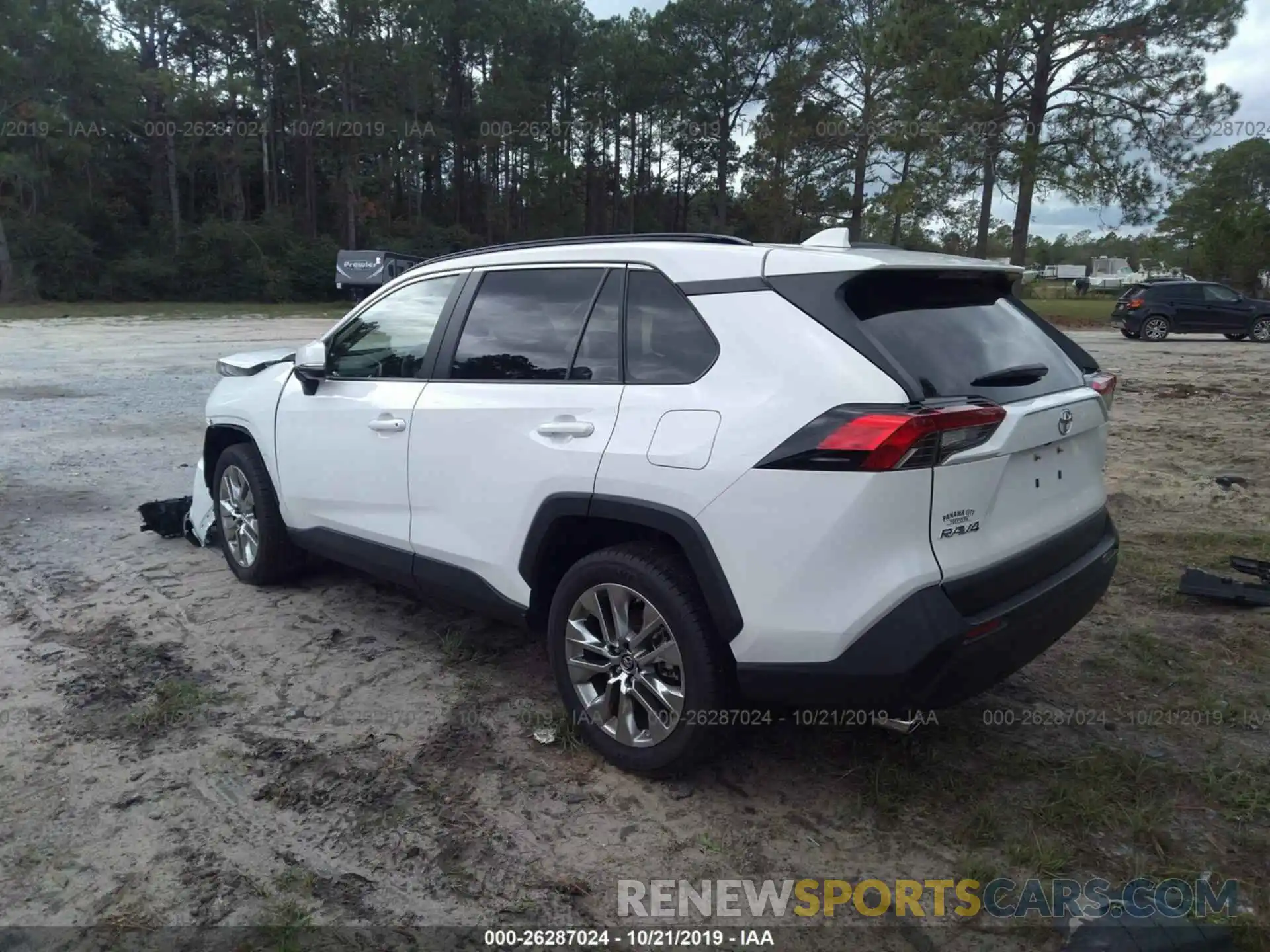 3 Photograph of a damaged car JTMC1RFV7KD012031 TOYOTA RAV4 2019