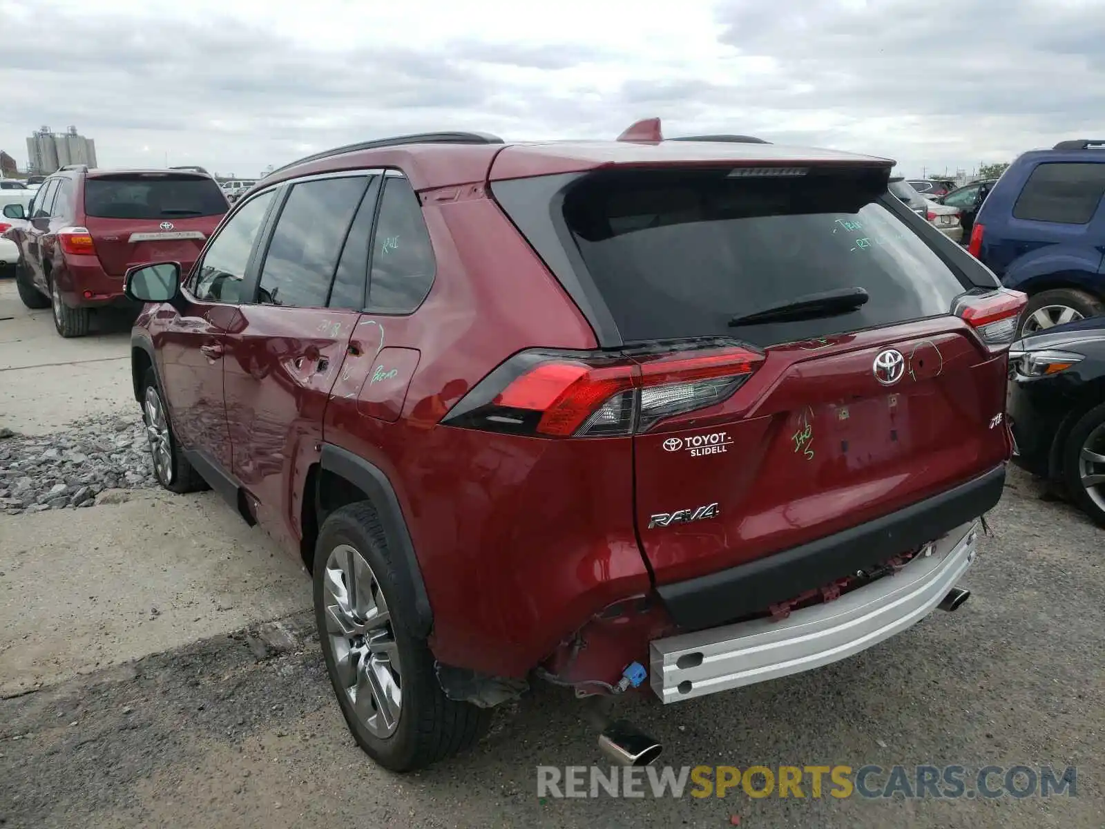 3 Photograph of a damaged car JTMC1RFV7KD016354 TOYOTA RAV4 2019