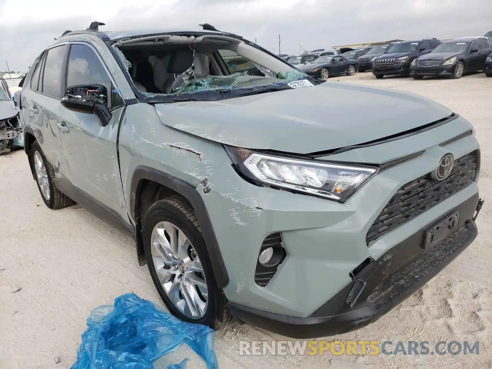 1 Photograph of a damaged car JTMC1RFV7KD022381 TOYOTA RAV4 2019