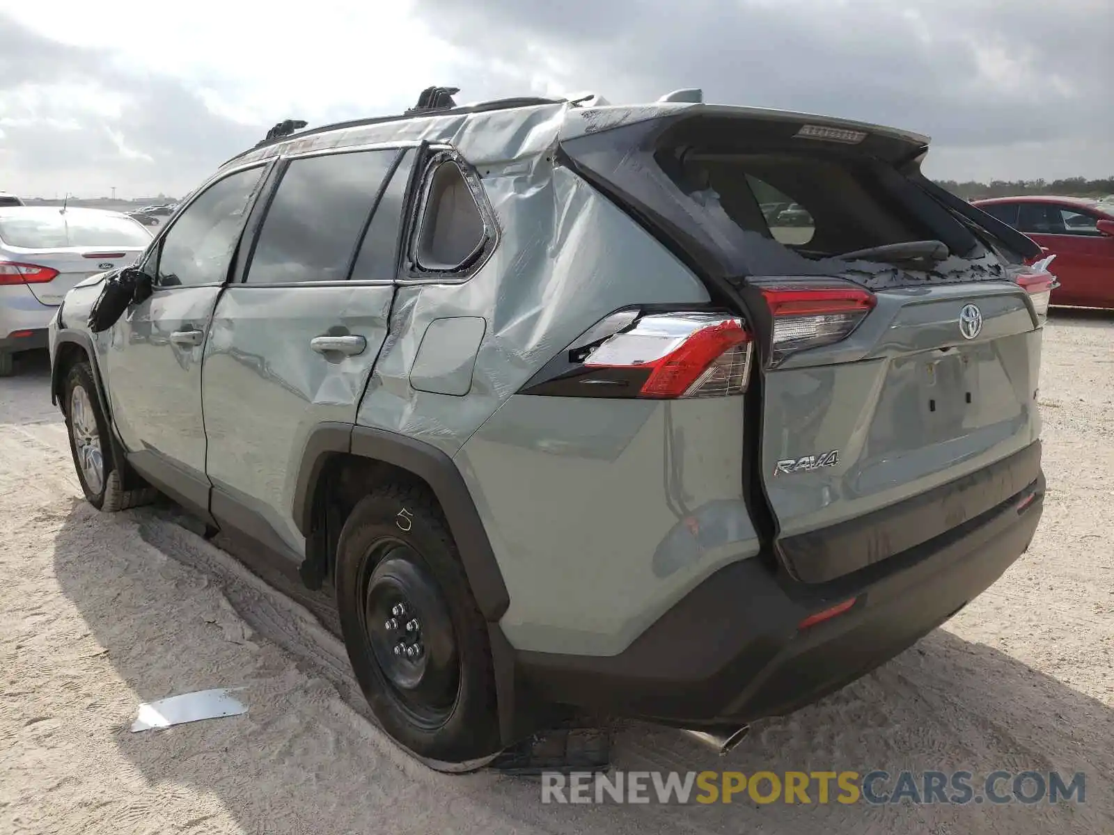 3 Photograph of a damaged car JTMC1RFV7KD022381 TOYOTA RAV4 2019