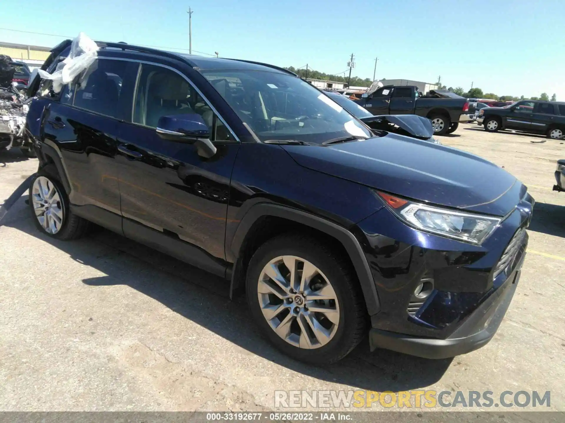 1 Photograph of a damaged car JTMC1RFV7KD022526 TOYOTA RAV4 2019