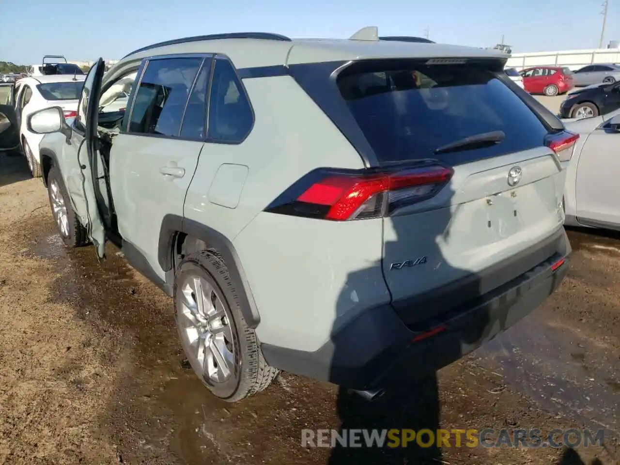 3 Photograph of a damaged car JTMC1RFV7KD022896 TOYOTA RAV4 2019