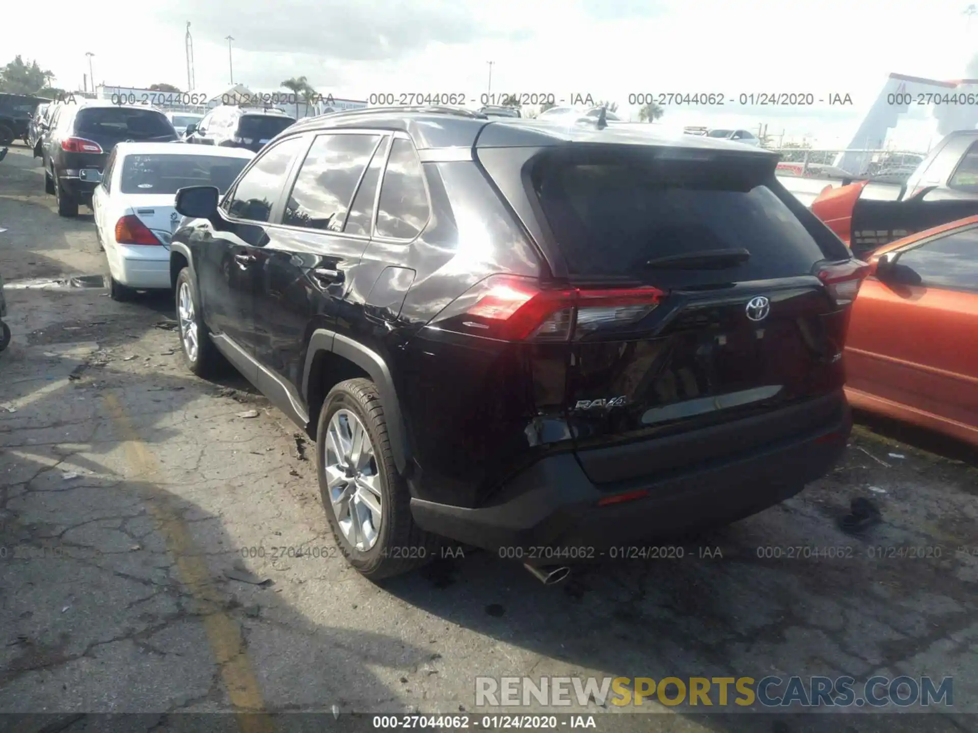 3 Photograph of a damaged car JTMC1RFV7KD025958 TOYOTA RAV4 2019