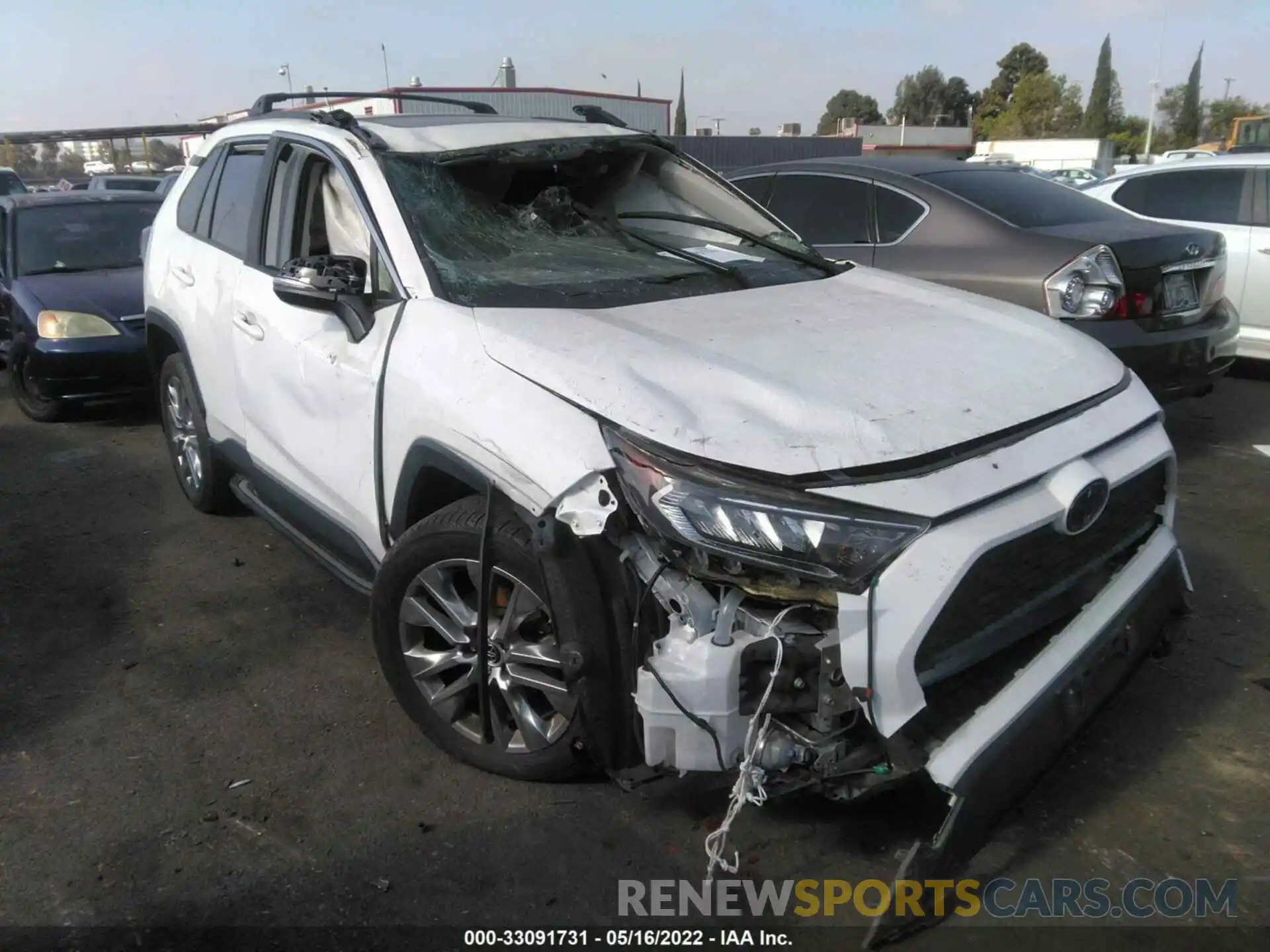 1 Photograph of a damaged car JTMC1RFV7KD026849 TOYOTA RAV4 2019