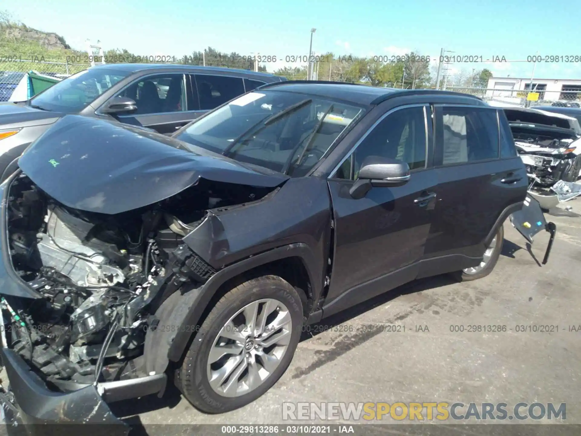 2 Фотография поврежденного автомобиля JTMC1RFV7KD028651 TOYOTA RAV4 2019