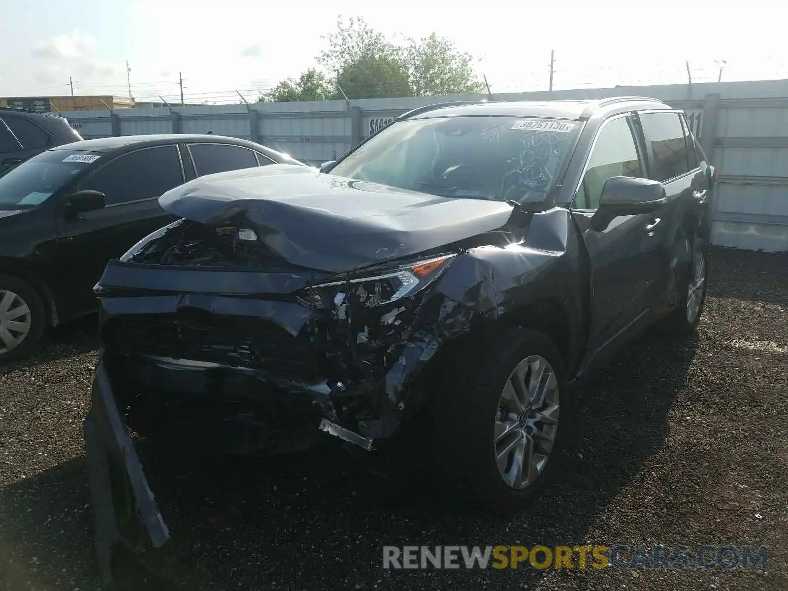 2 Photograph of a damaged car JTMC1RFV7KD031226 TOYOTA RAV4 2019