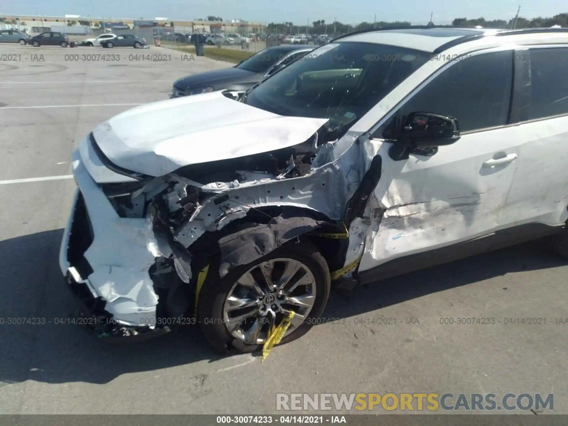 6 Photograph of a damaged car JTMC1RFV7KD039438 TOYOTA RAV4 2019