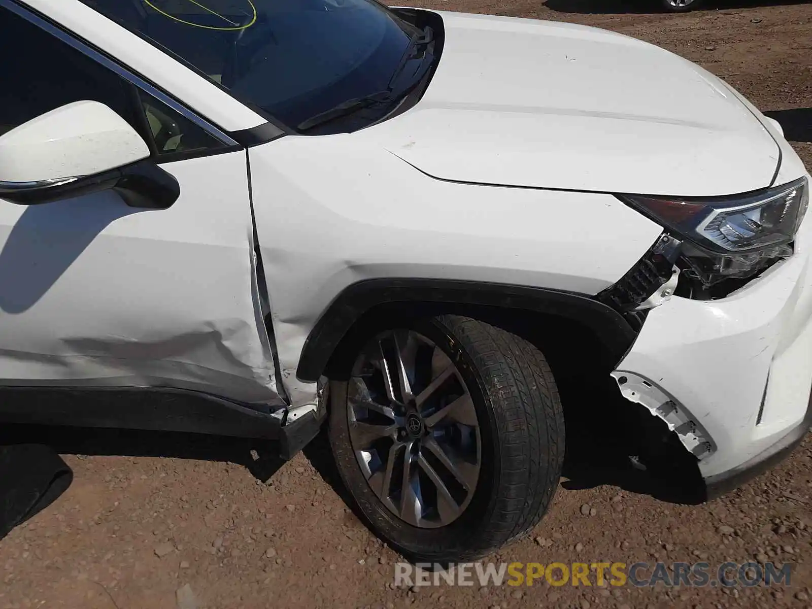 9 Photograph of a damaged car JTMC1RFV7KD500508 TOYOTA RAV4 2019