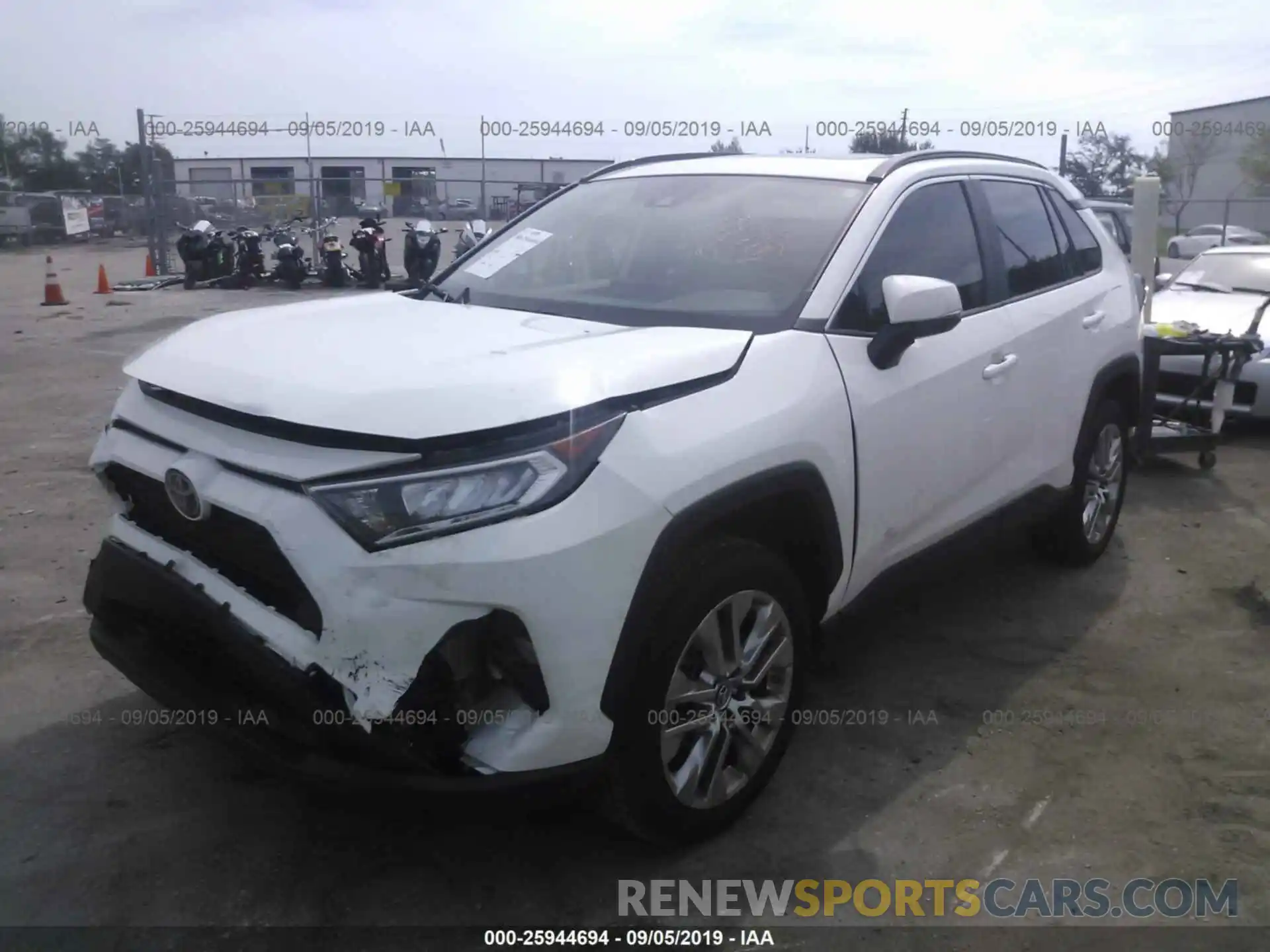 2 Photograph of a damaged car JTMC1RFV7KD508186 TOYOTA RAV4 2019