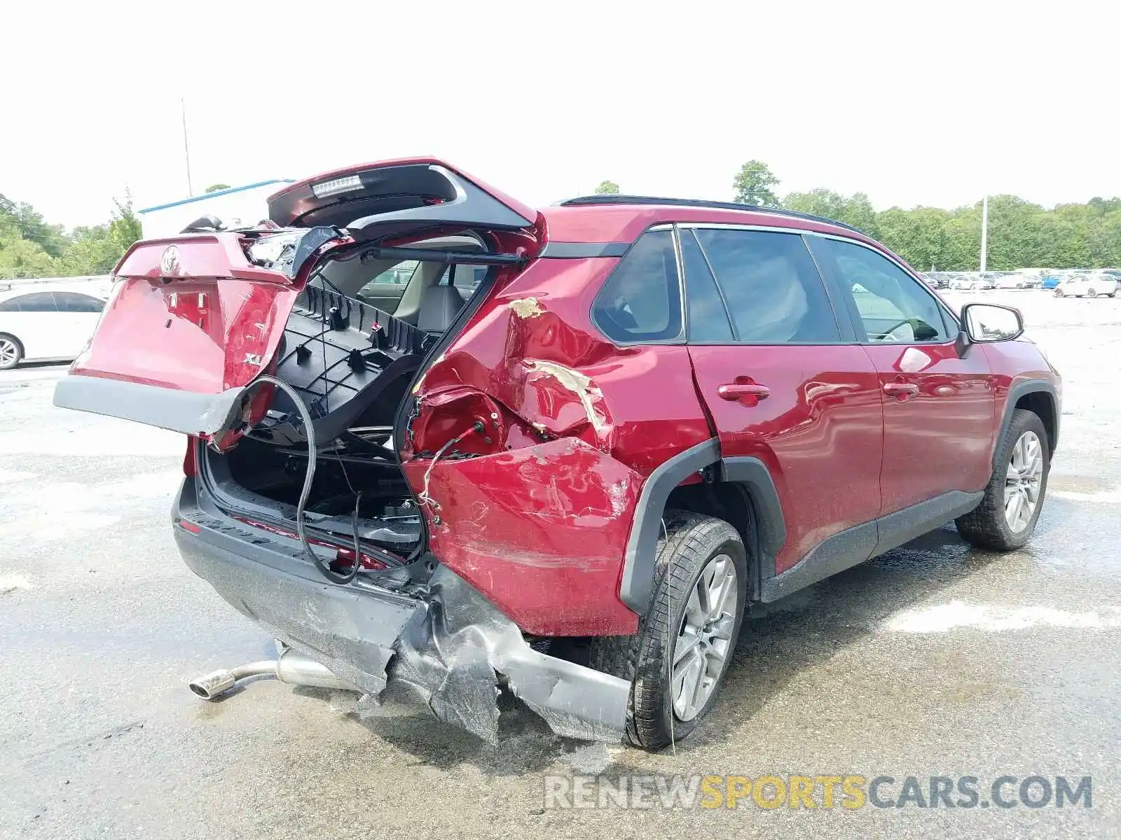 4 Photograph of a damaged car JTMC1RFV7KD509757 TOYOTA RAV4 2019