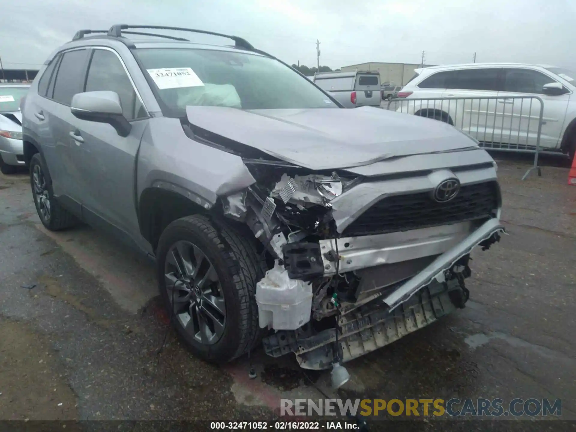 1 Photograph of a damaged car JTMC1RFV7KD510925 TOYOTA RAV4 2019