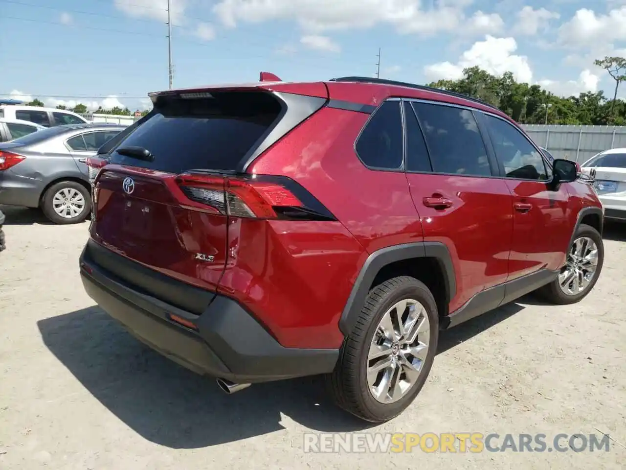 4 Photograph of a damaged car JTMC1RFV7KD512786 TOYOTA RAV4 2019