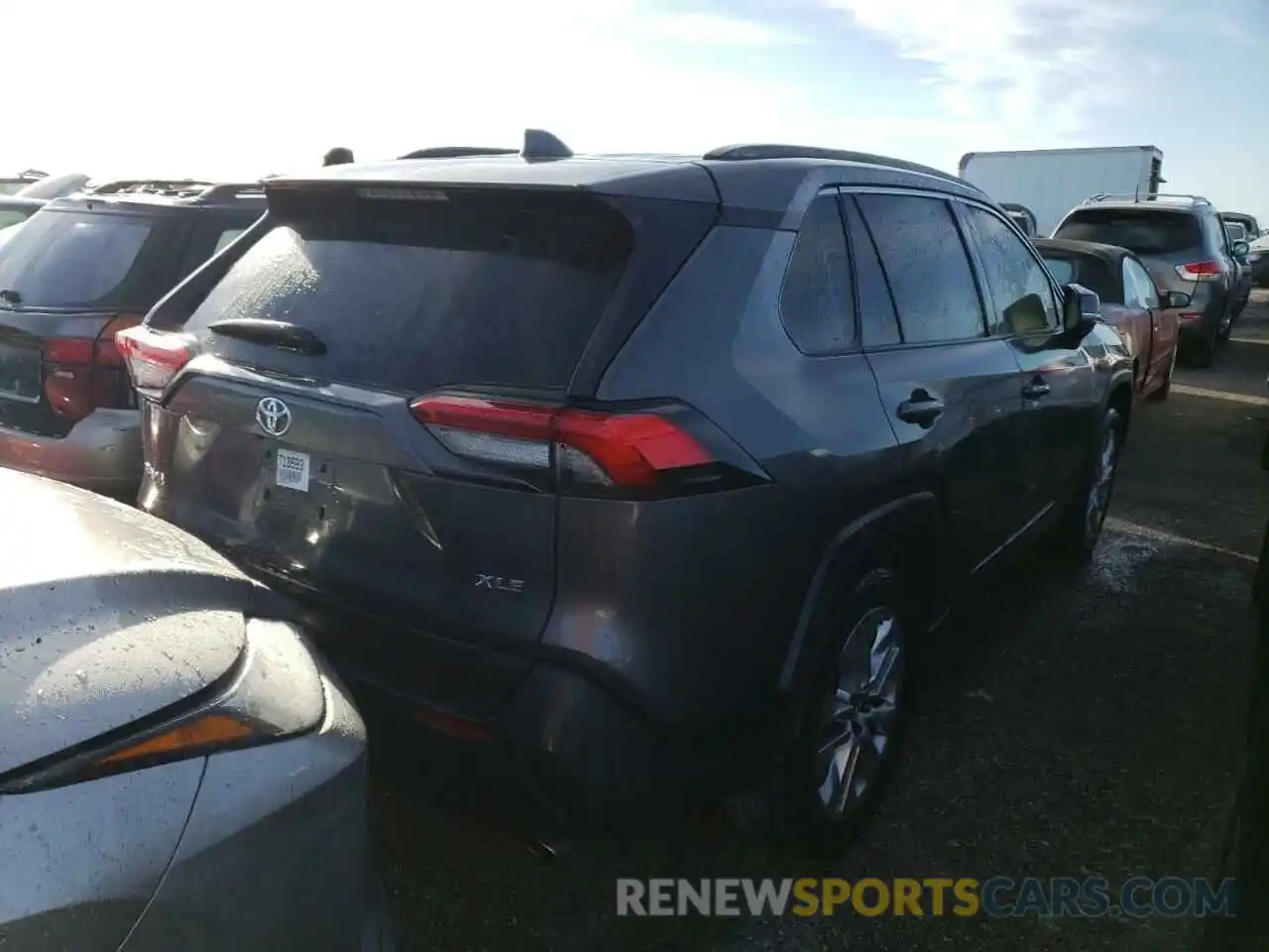 4 Photograph of a damaged car JTMC1RFV7KD517387 TOYOTA RAV4 2019