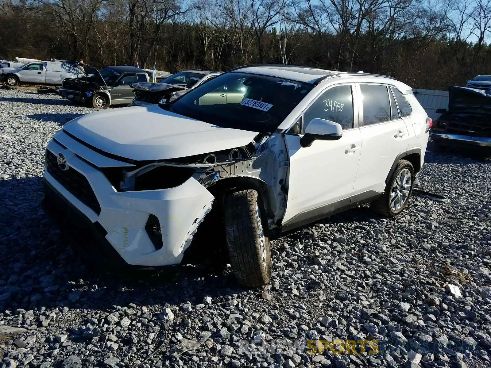 2 Photograph of a damaged car JTMC1RFV8KD515101 TOYOTA RAV4 2019