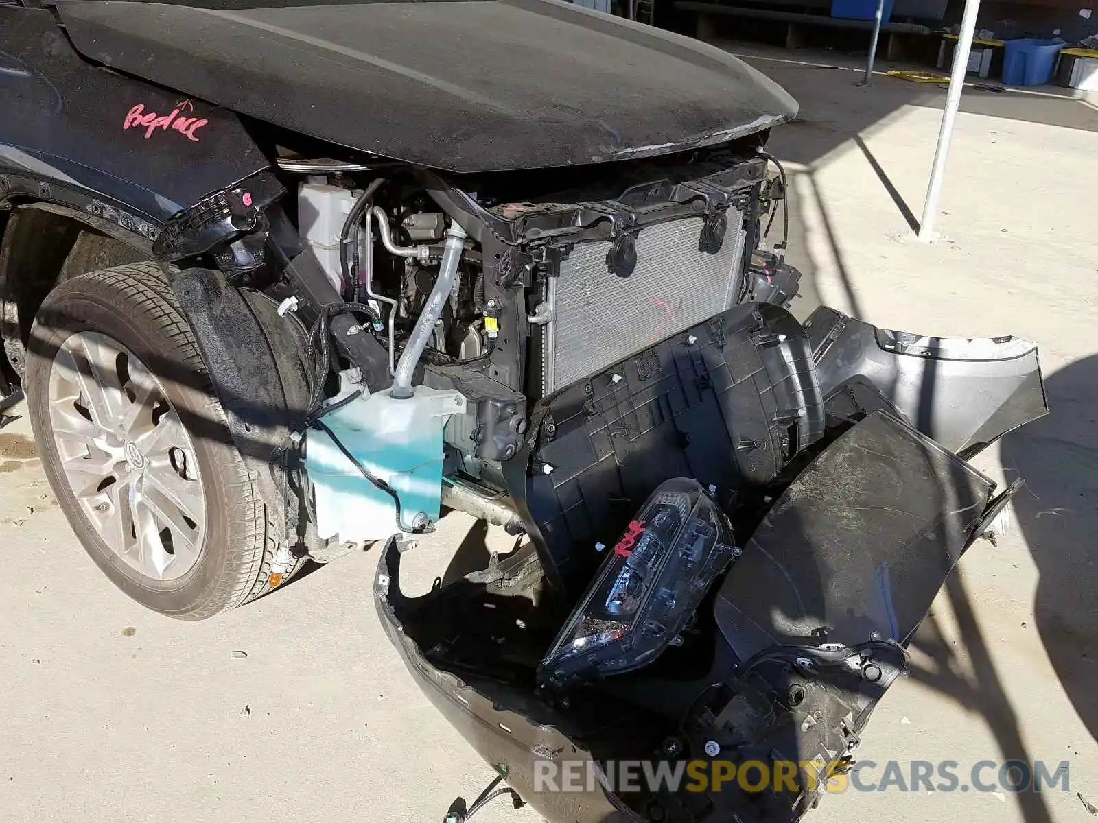 9 Photograph of a damaged car JTMC1RFV8KJ001184 TOYOTA RAV4 2019