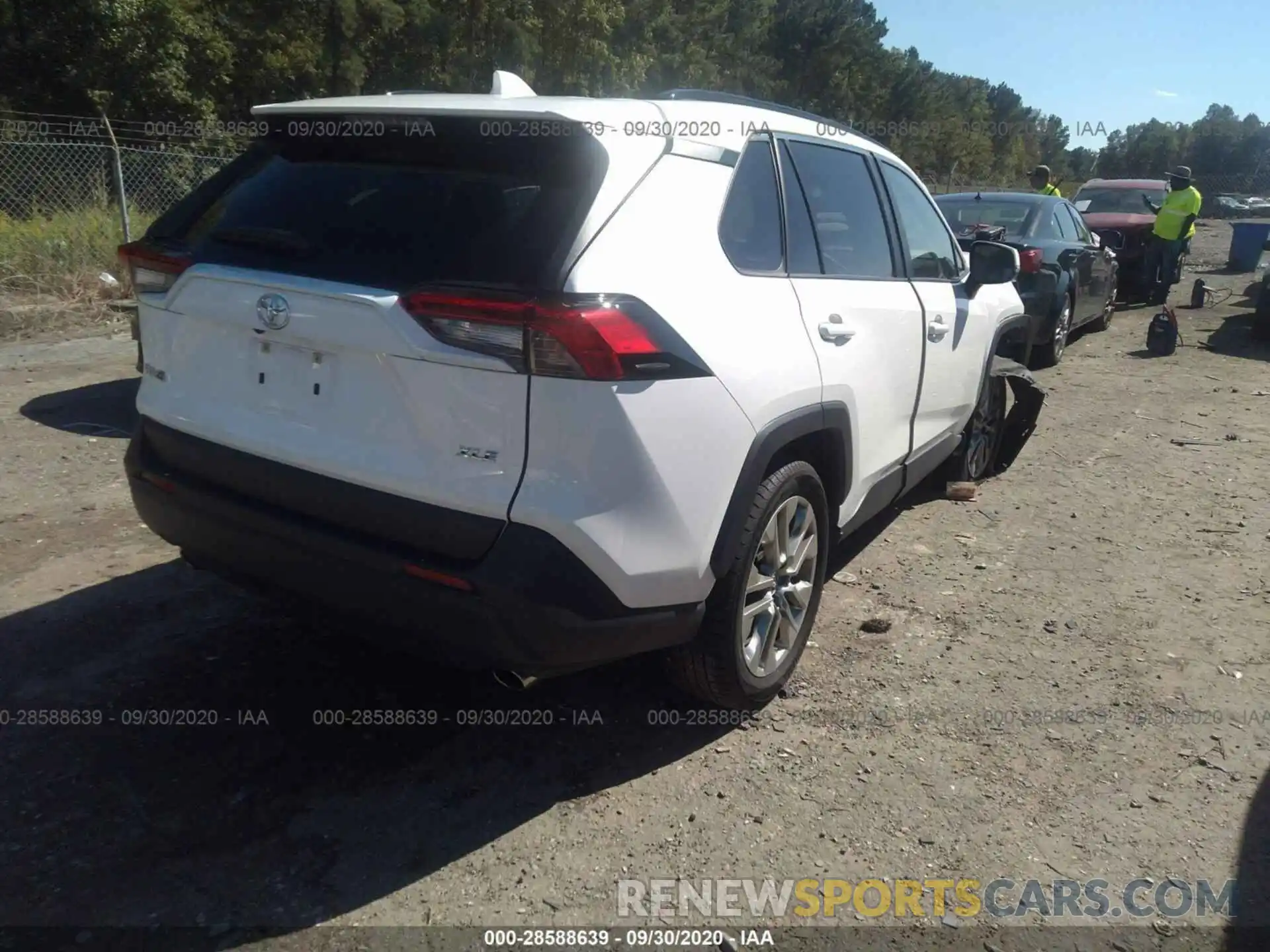 4 Photograph of a damaged car JTMC1RFV9KD008577 TOYOTA RAV4 2019