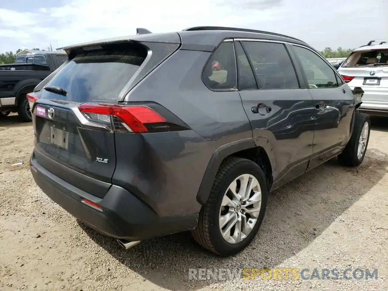 4 Photograph of a damaged car JTMC1RFV9KD021023 TOYOTA RAV4 2019