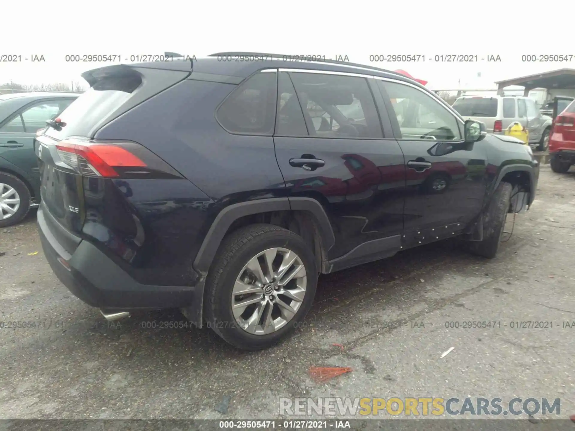 4 Photograph of a damaged car JTMC1RFV9KD021572 TOYOTA RAV4 2019