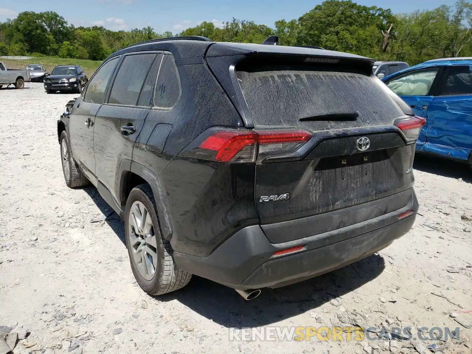 3 Photograph of a damaged car JTMC1RFV9KD021667 TOYOTA RAV4 2019