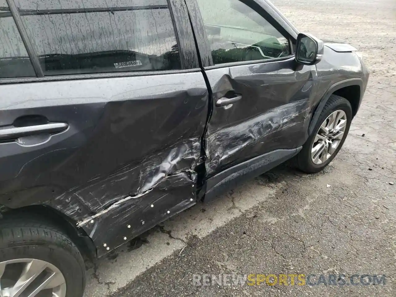 9 Photograph of a damaged car JTMC1RFVXKD007549 TOYOTA RAV4 2019