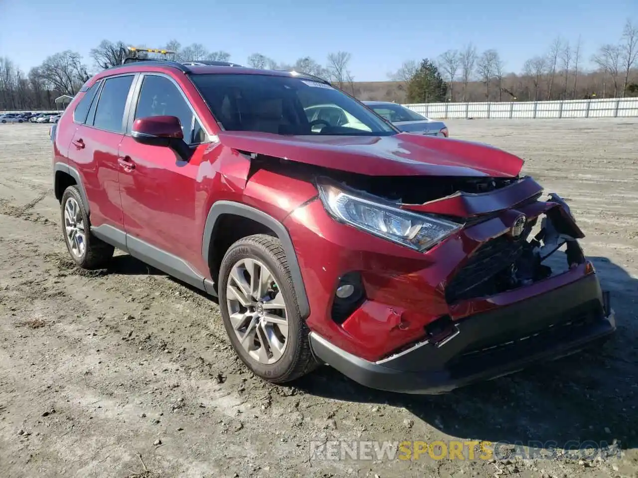 1 Photograph of a damaged car JTMC1RFVXKD015926 TOYOTA RAV4 2019