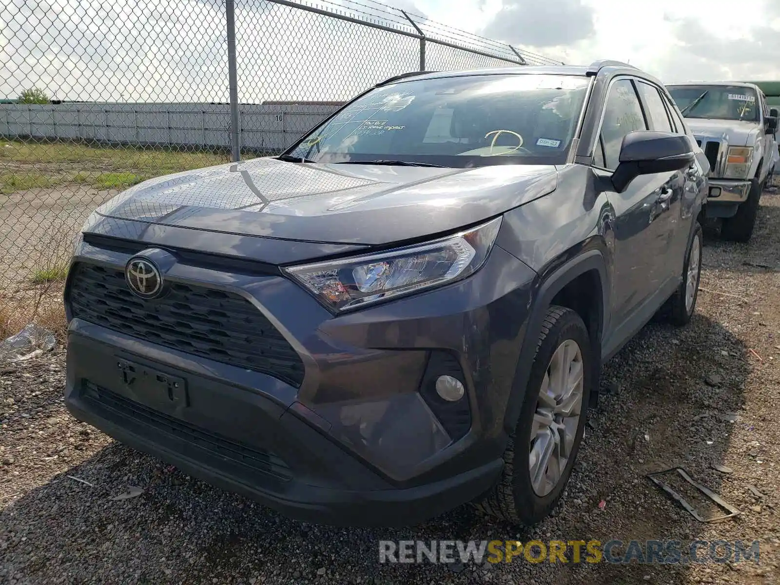 2 Photograph of a damaged car JTMC1RFVXKD029938 TOYOTA RAV4 2019