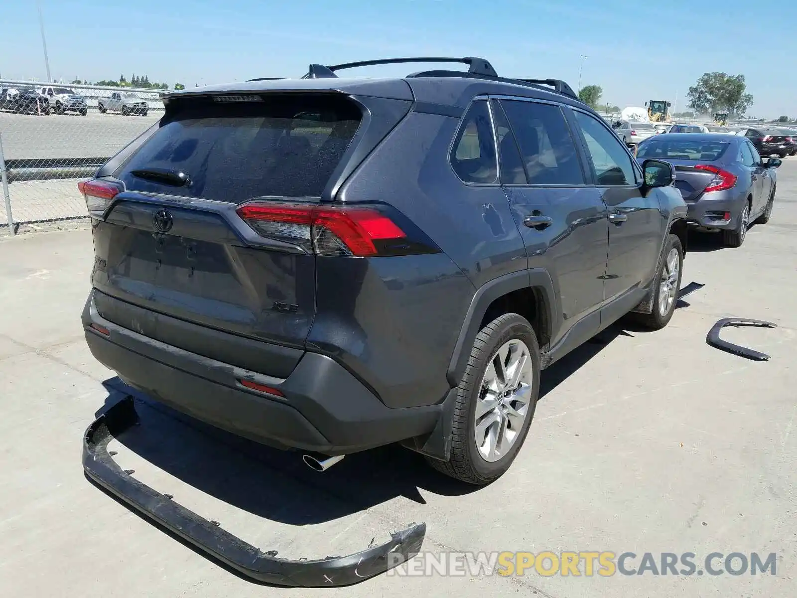 4 Photograph of a damaged car JTMC1RFVXKD040745 TOYOTA RAV4 2019