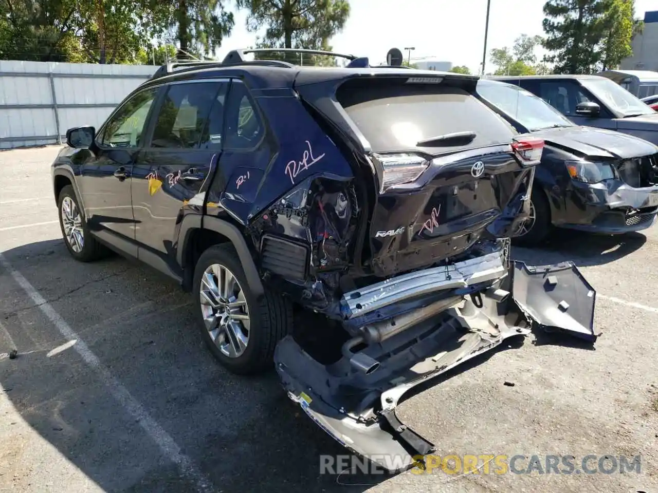 3 Photograph of a damaged car JTMC1RFVXKD508800 TOYOTA RAV4 2019