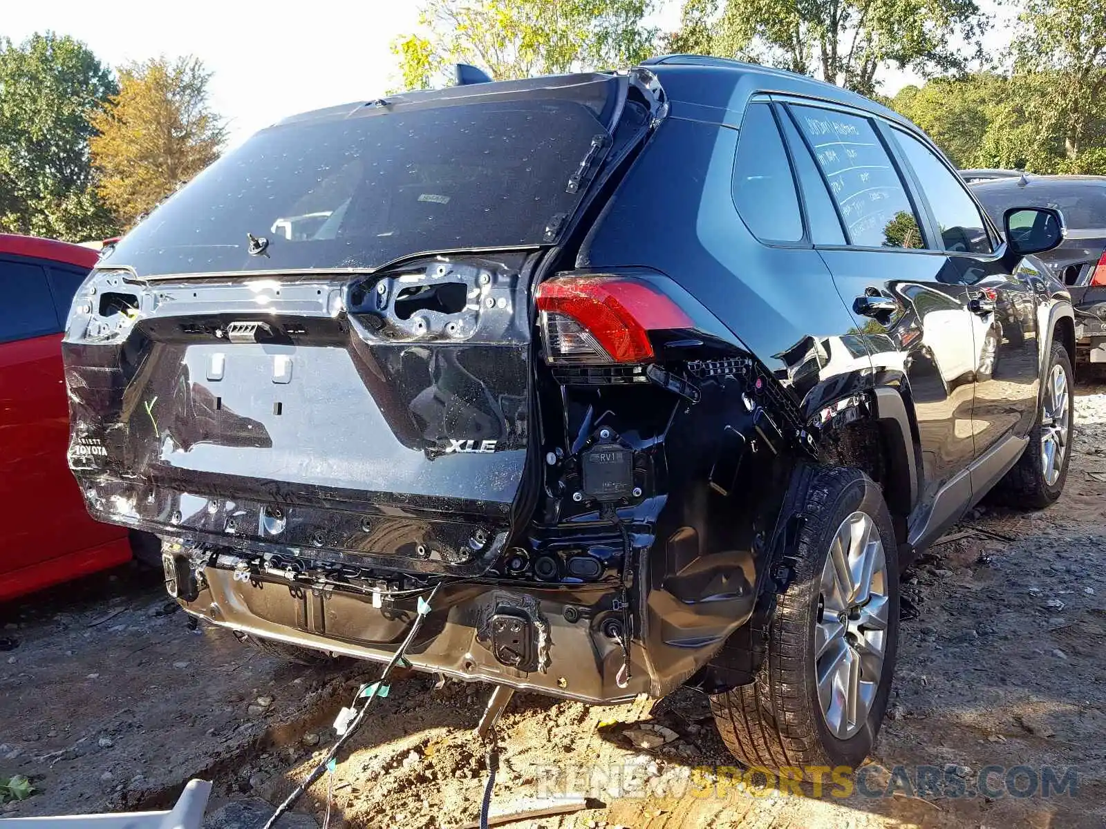 4 Photograph of a damaged car JTMC1RFVXKD516508 TOYOTA RAV4 2019