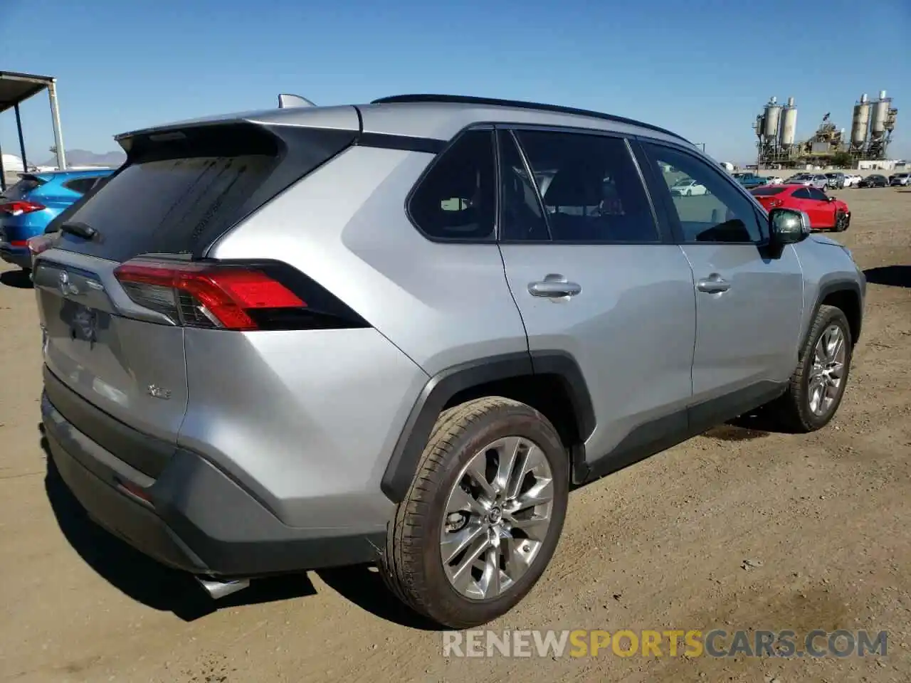 4 Photograph of a damaged car JTMC1RFVXKJ003289 TOYOTA RAV4 2019