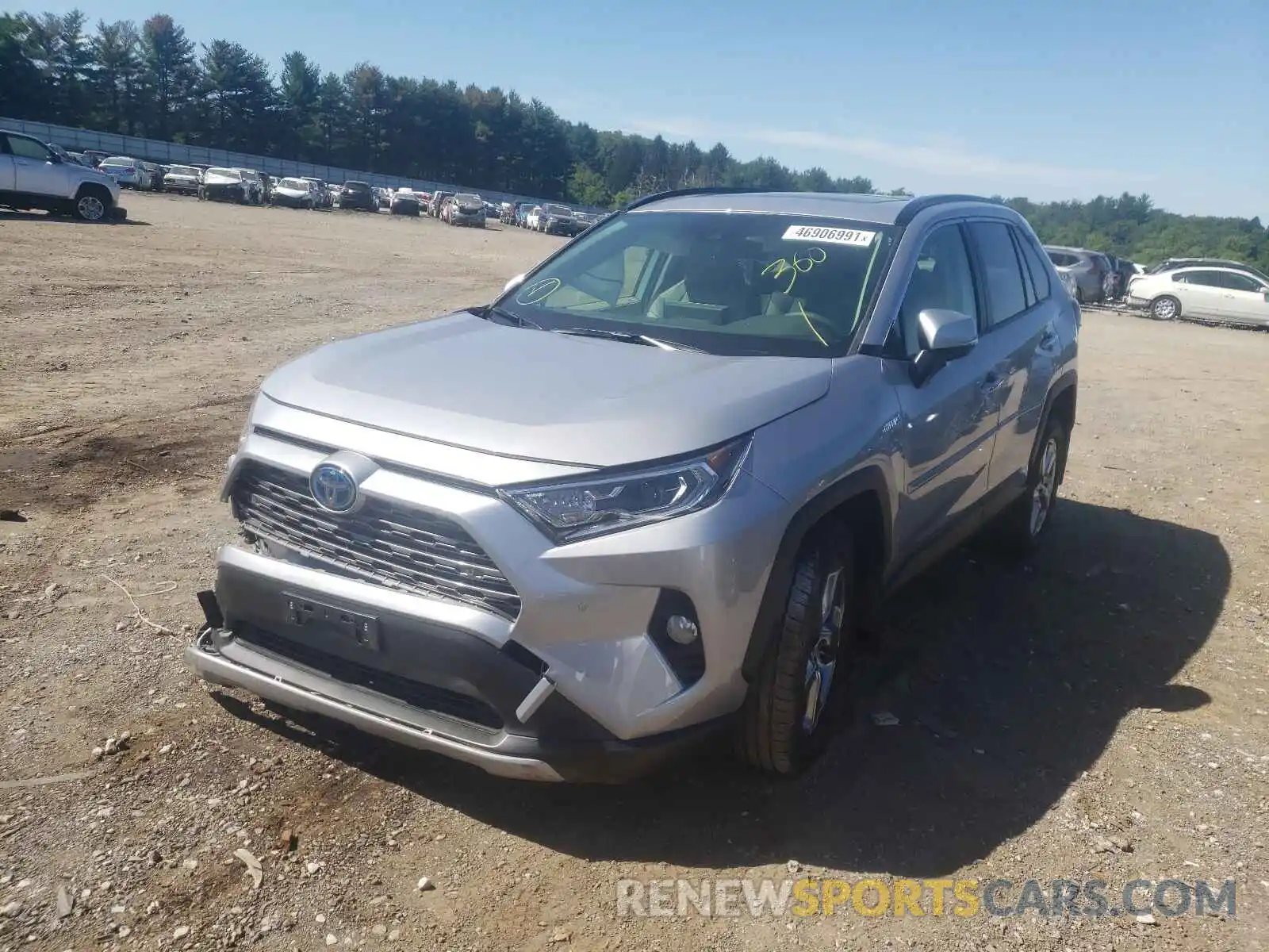 2 Фотография поврежденного автомобиля JTMDWRFV0KD006447 TOYOTA RAV4 2019