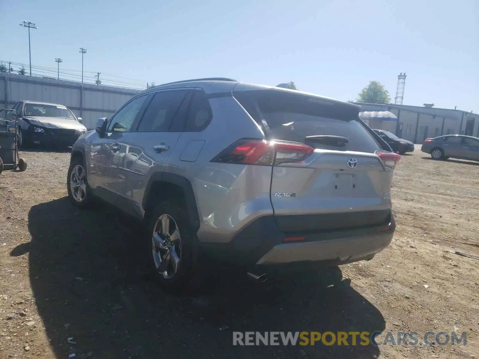 3 Фотография поврежденного автомобиля JTMDWRFV0KD006447 TOYOTA RAV4 2019