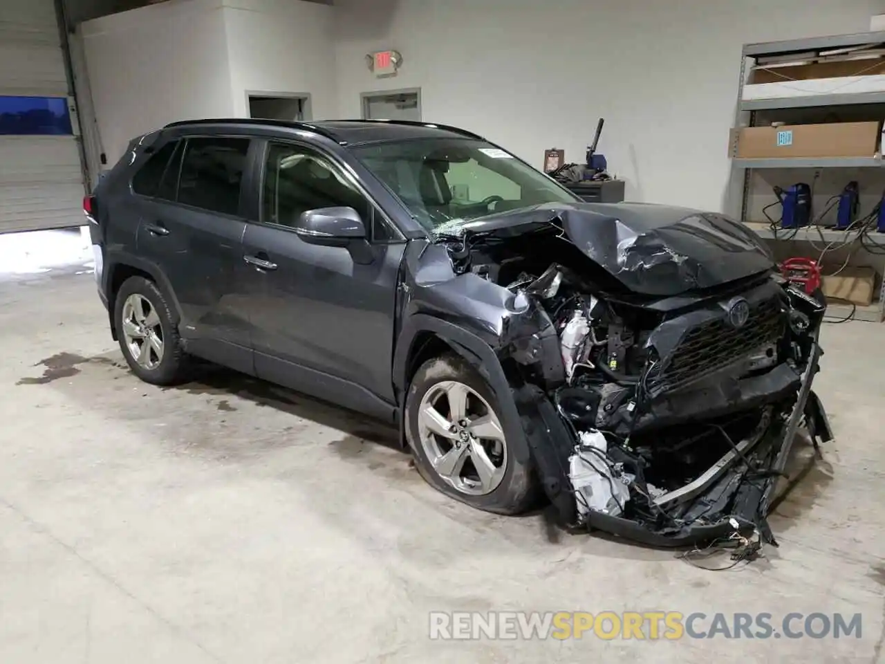 4 Photograph of a damaged car JTMDWRFV0KD030022 TOYOTA RAV4 2019