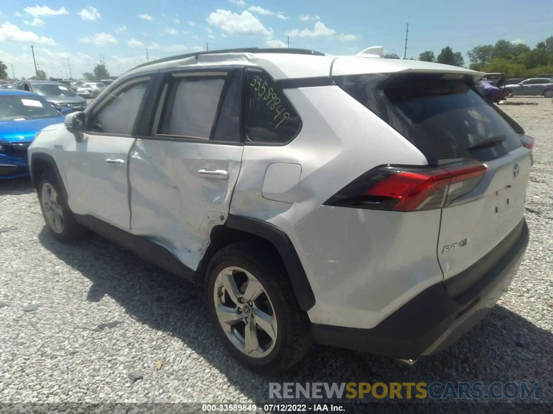 3 Photograph of a damaged car JTMDWRFV0KD030215 TOYOTA RAV4 2019