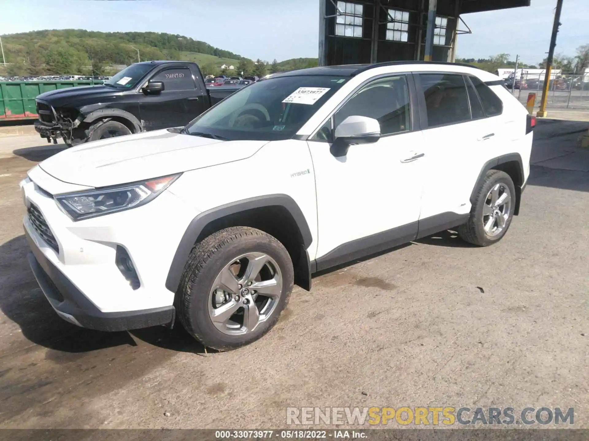 2 Фотография поврежденного автомобиля JTMDWRFV0KD502350 TOYOTA RAV4 2019