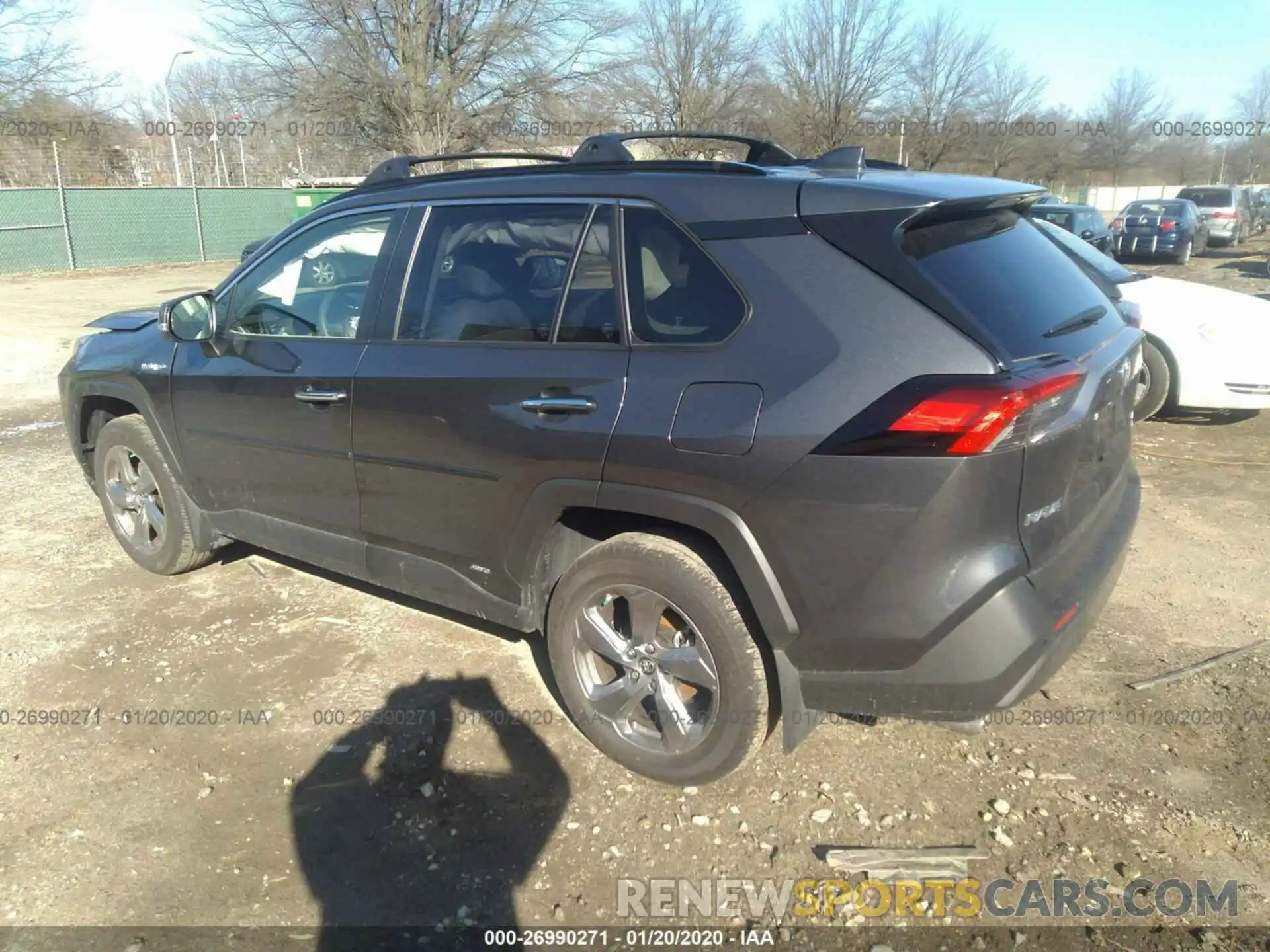 3 Фотография поврежденного автомобиля JTMDWRFV0KD502610 TOYOTA RAV4 2019