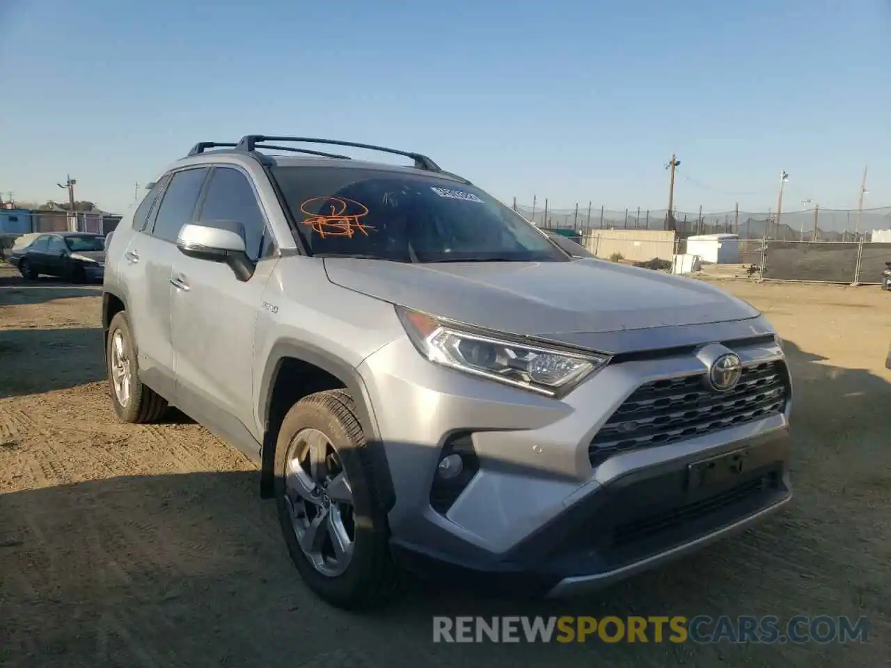 1 Photograph of a damaged car JTMDWRFV0KJ009284 TOYOTA RAV4 2019