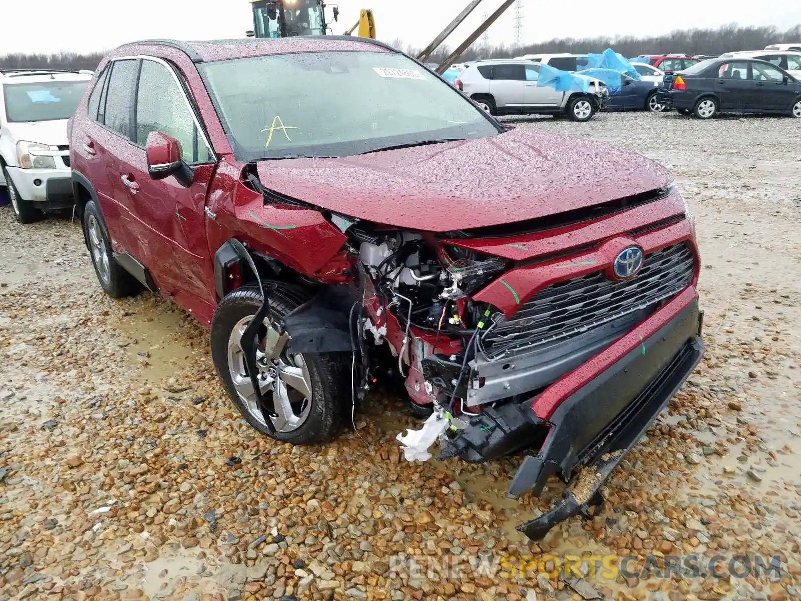 1 Photograph of a damaged car JTMDWRFV1KD007901 TOYOTA RAV4 2019