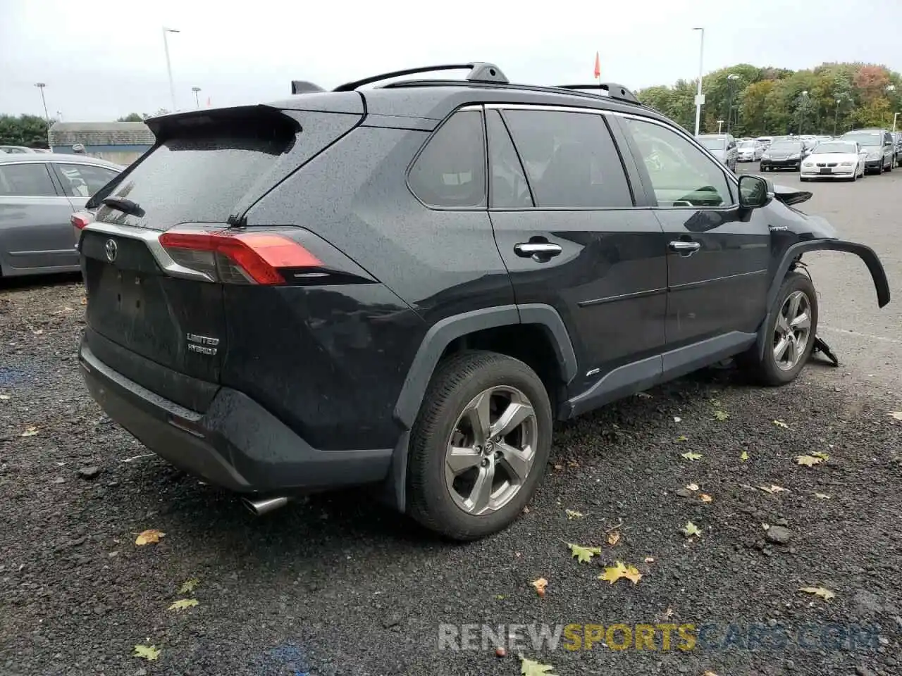 4 Photograph of a damaged car JTMDWRFV1KD034709 TOYOTA RAV4 2019