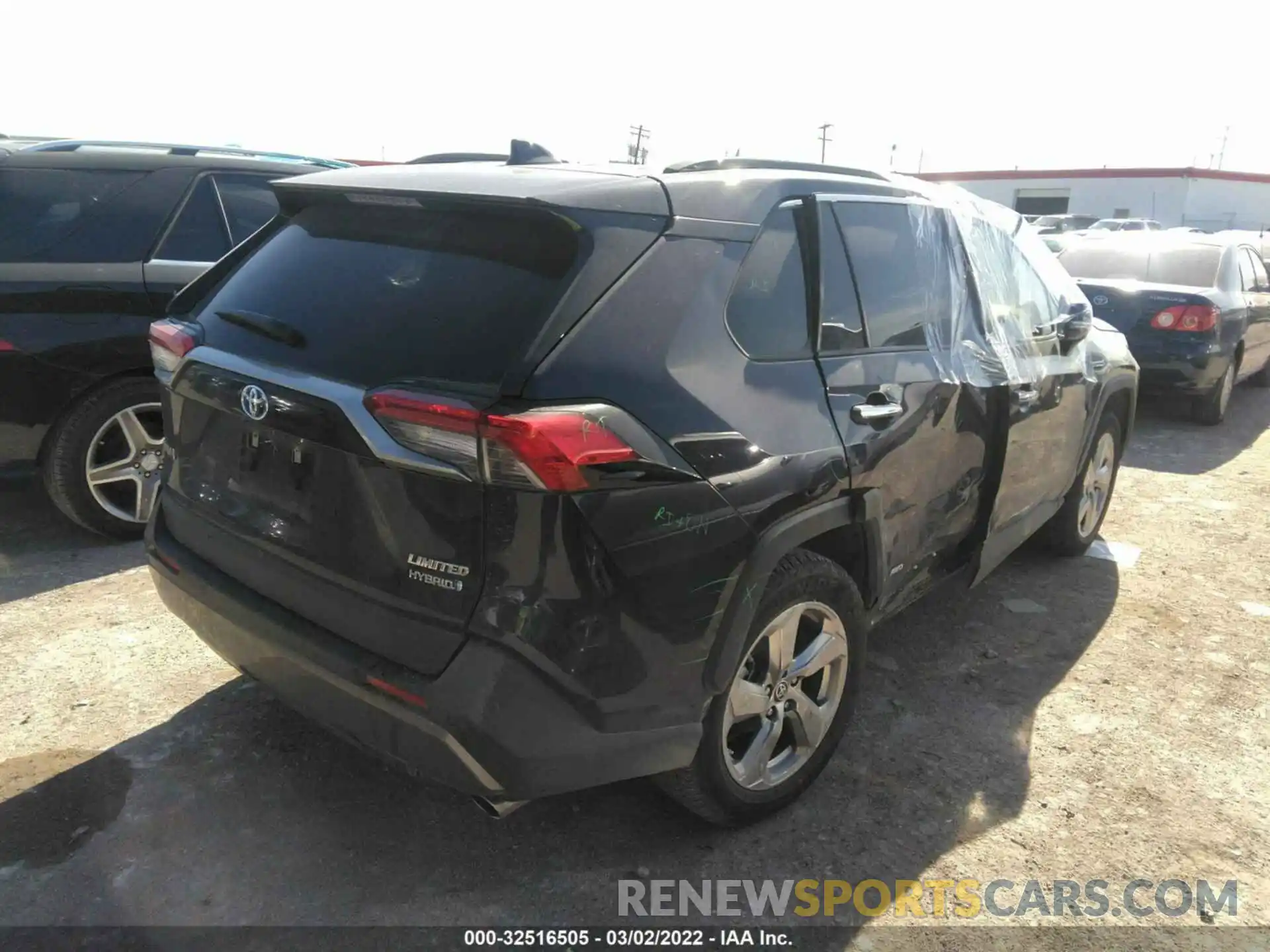 4 Photograph of a damaged car JTMDWRFV1KD521103 TOYOTA RAV4 2019