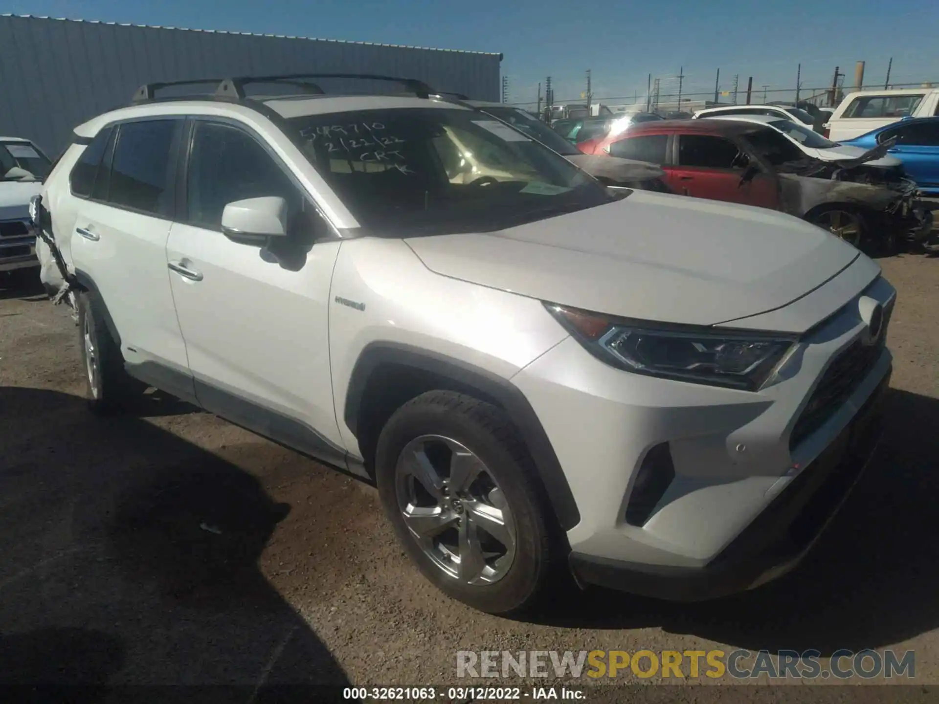 1 Photograph of a damaged car JTMDWRFV2KD004568 TOYOTA RAV4 2019