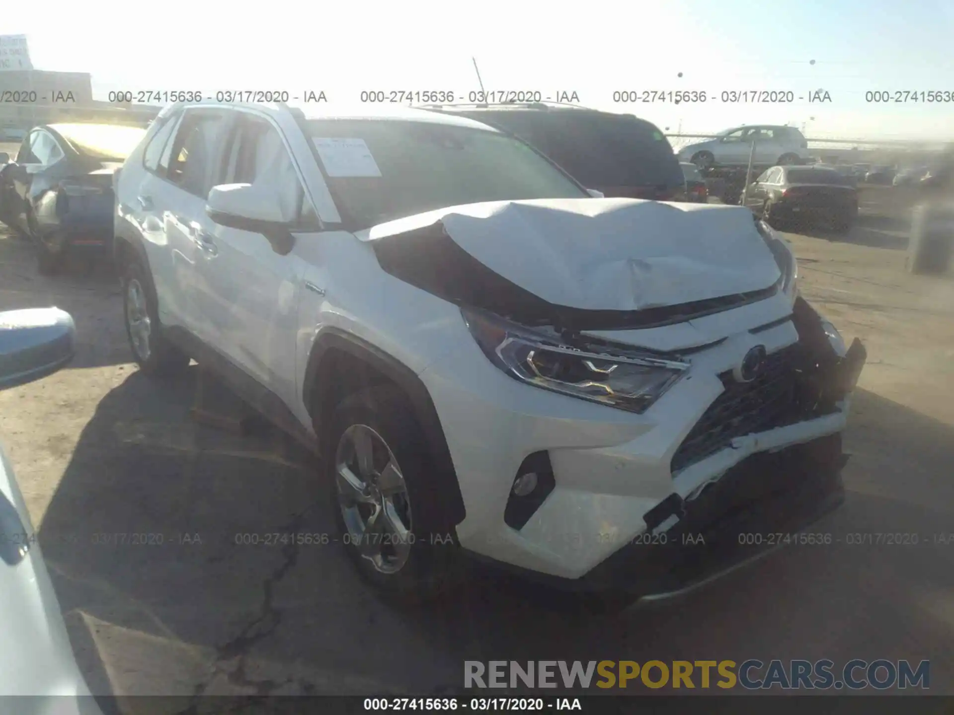 1 Фотография поврежденного автомобиля JTMDWRFV2KD012458 TOYOTA RAV4 2019